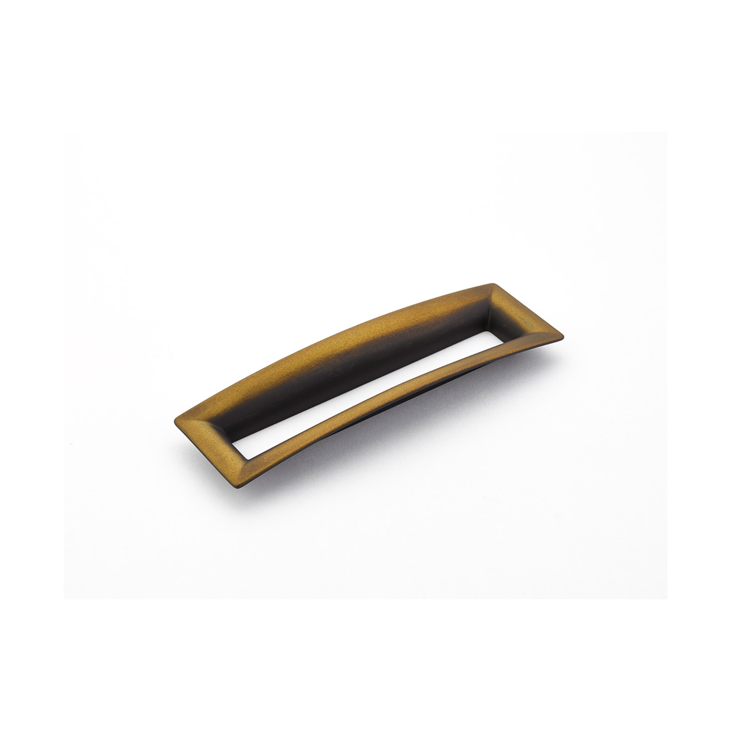 Finestrino Flared Rectangular Pull – Hardware Collection Online
