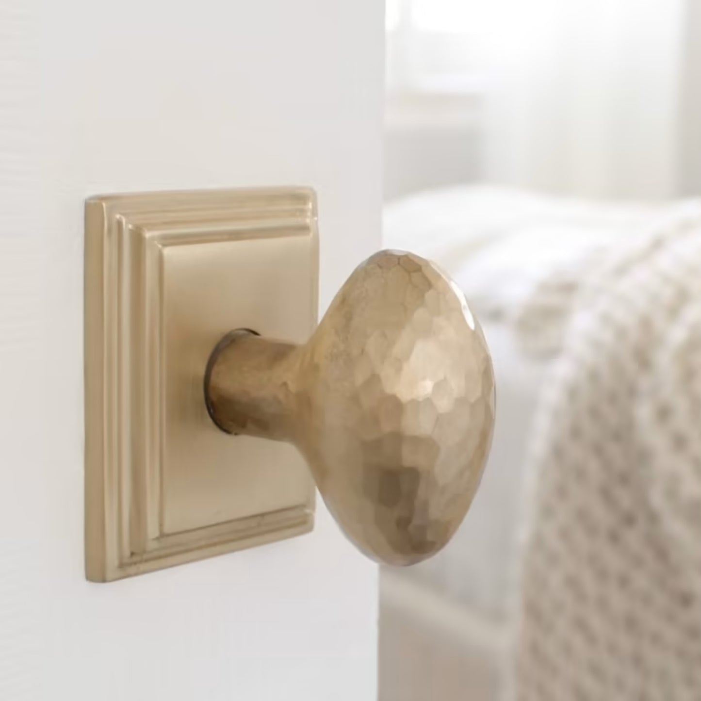 Hammered Egg Knob